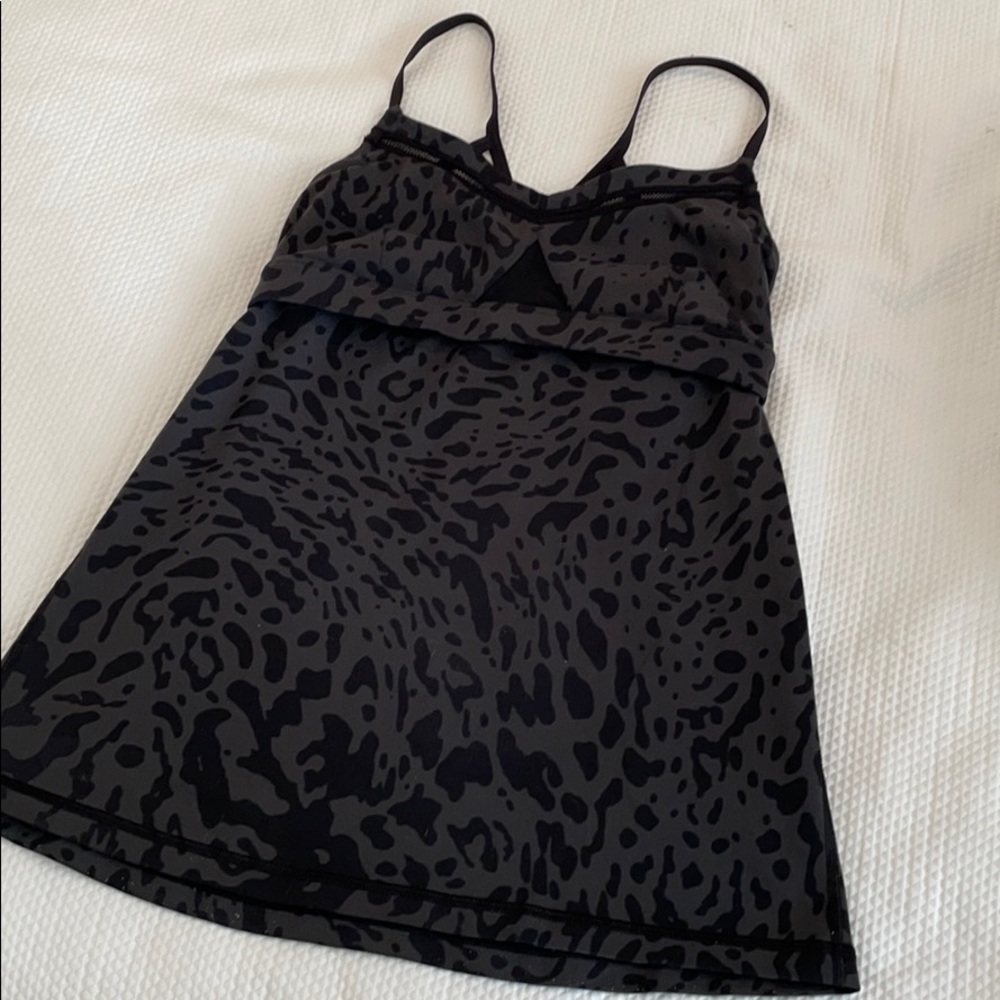 Lululemon leopard top.